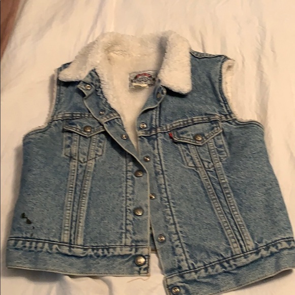 levis vest